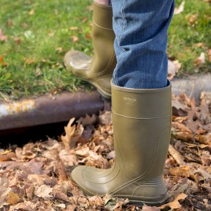 Plain Rubber Wellingtons in UK